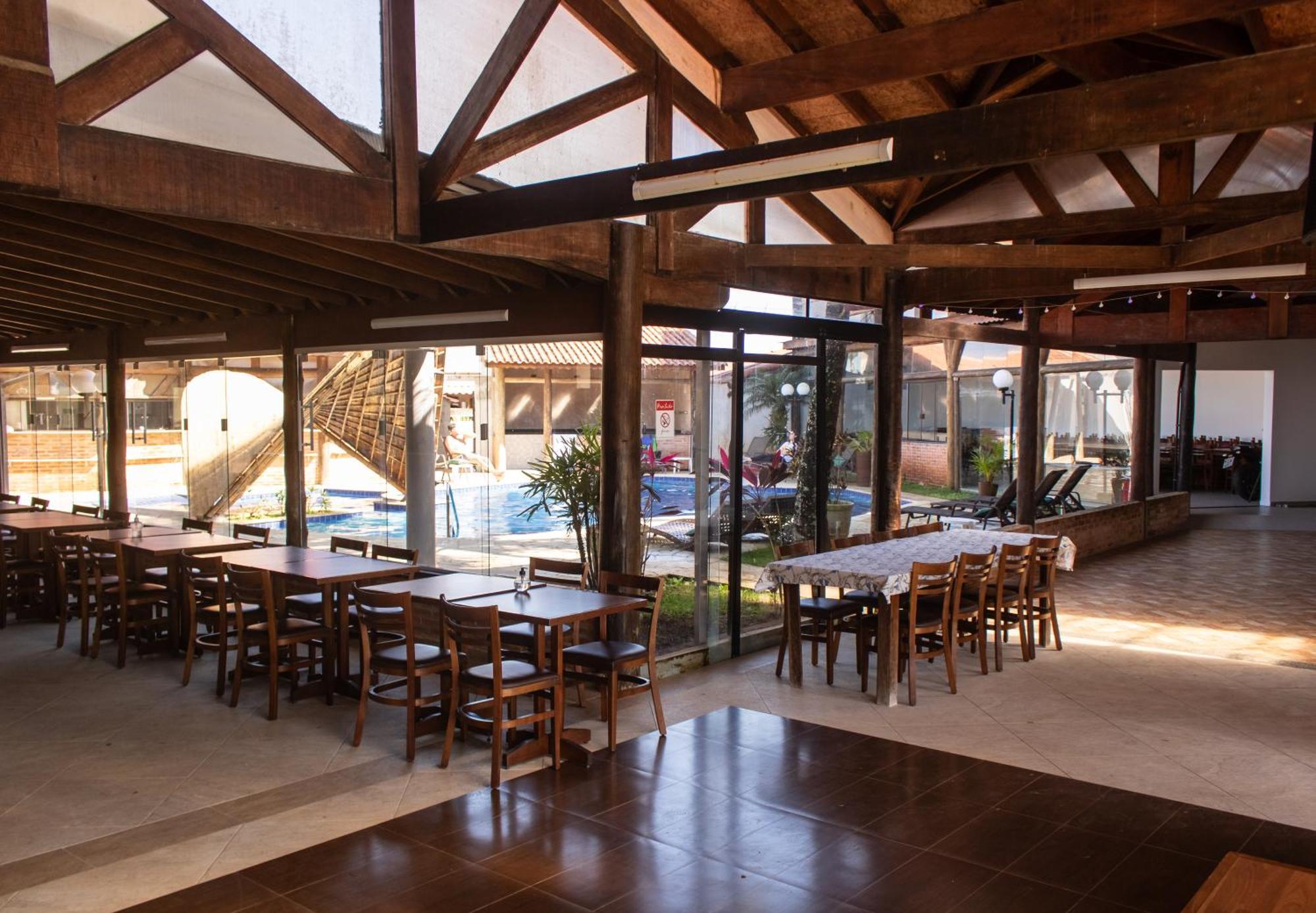 Toya Hotel Ilha Comprida Luaran gambar
